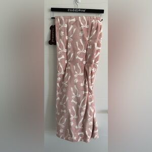 ✨NWT✨ Pet Throw Blanket (50in X 70in) Featuring 🎀 Bows & 🐾 Paw Prints